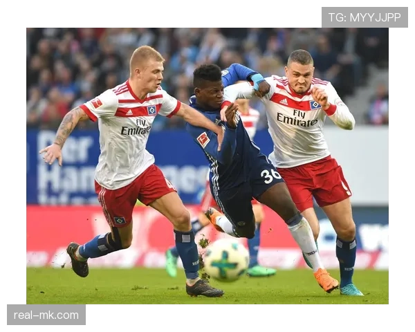 狼堡新赛季强势开局，领跑德甲积分榜展现争冠实力